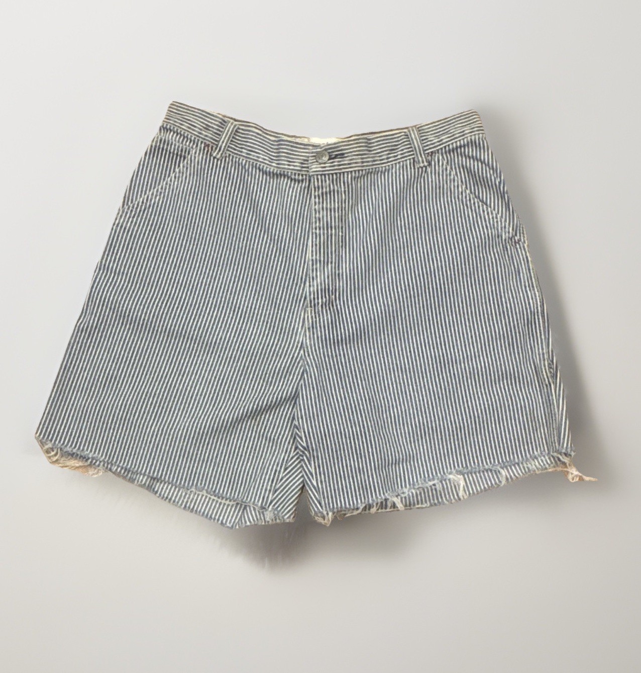 GAP Men’s Carpenter Striped Denim Shorts Blue/White Pockets Button Zip 7in