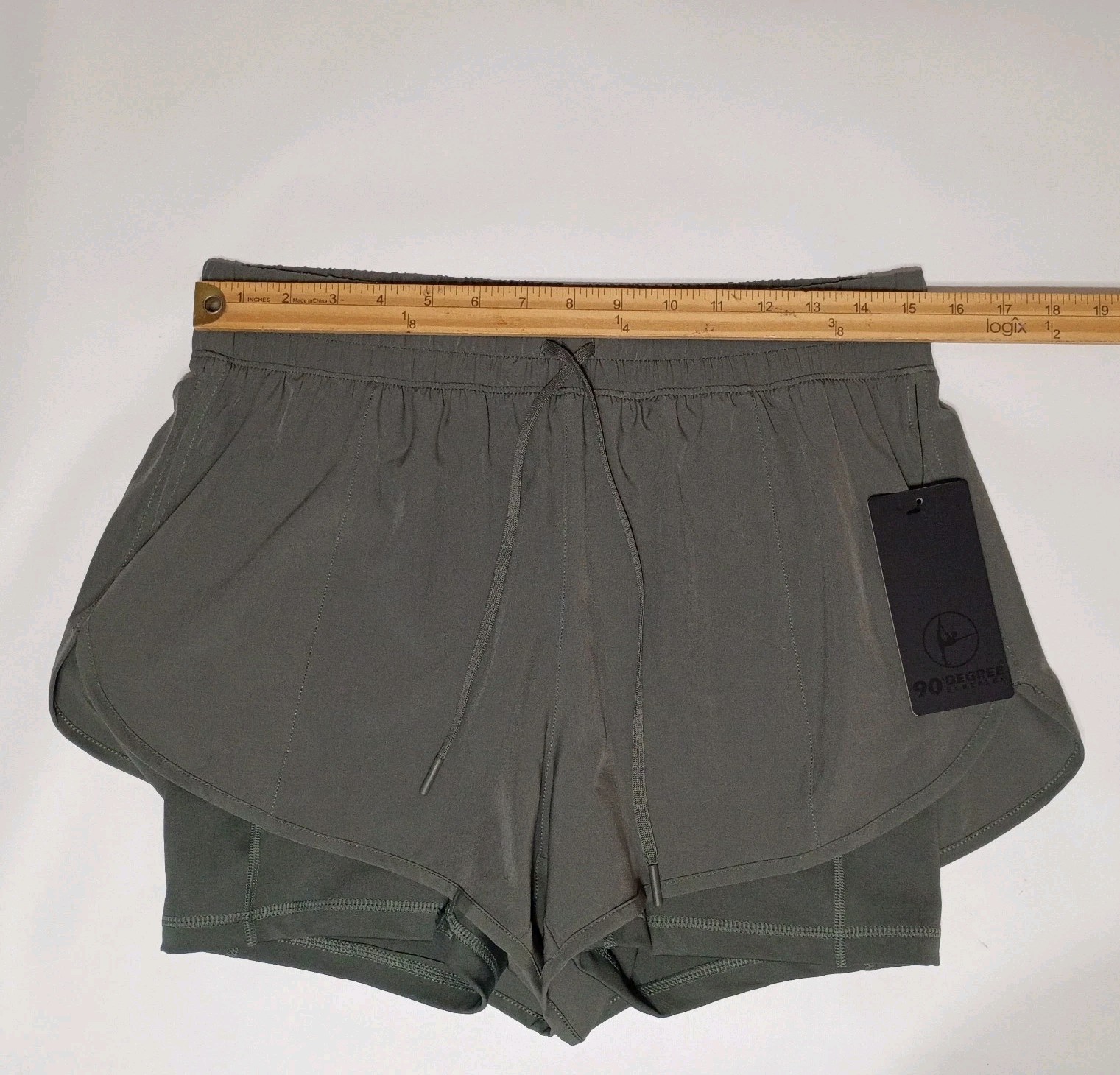 90° Degree by Reflex Lightstreme Alpine 2-in-1 Short Women L Basil Athletic NWT