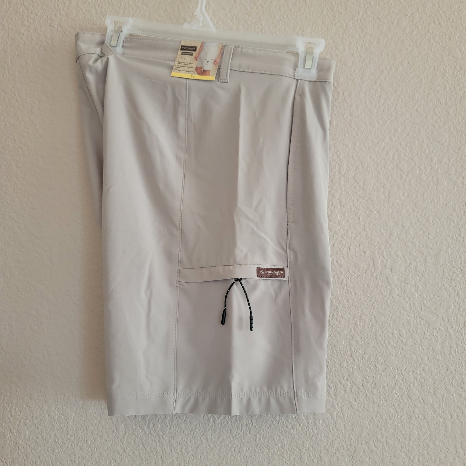 Legendary Outfitters Men’s Tech Shorts NWT
