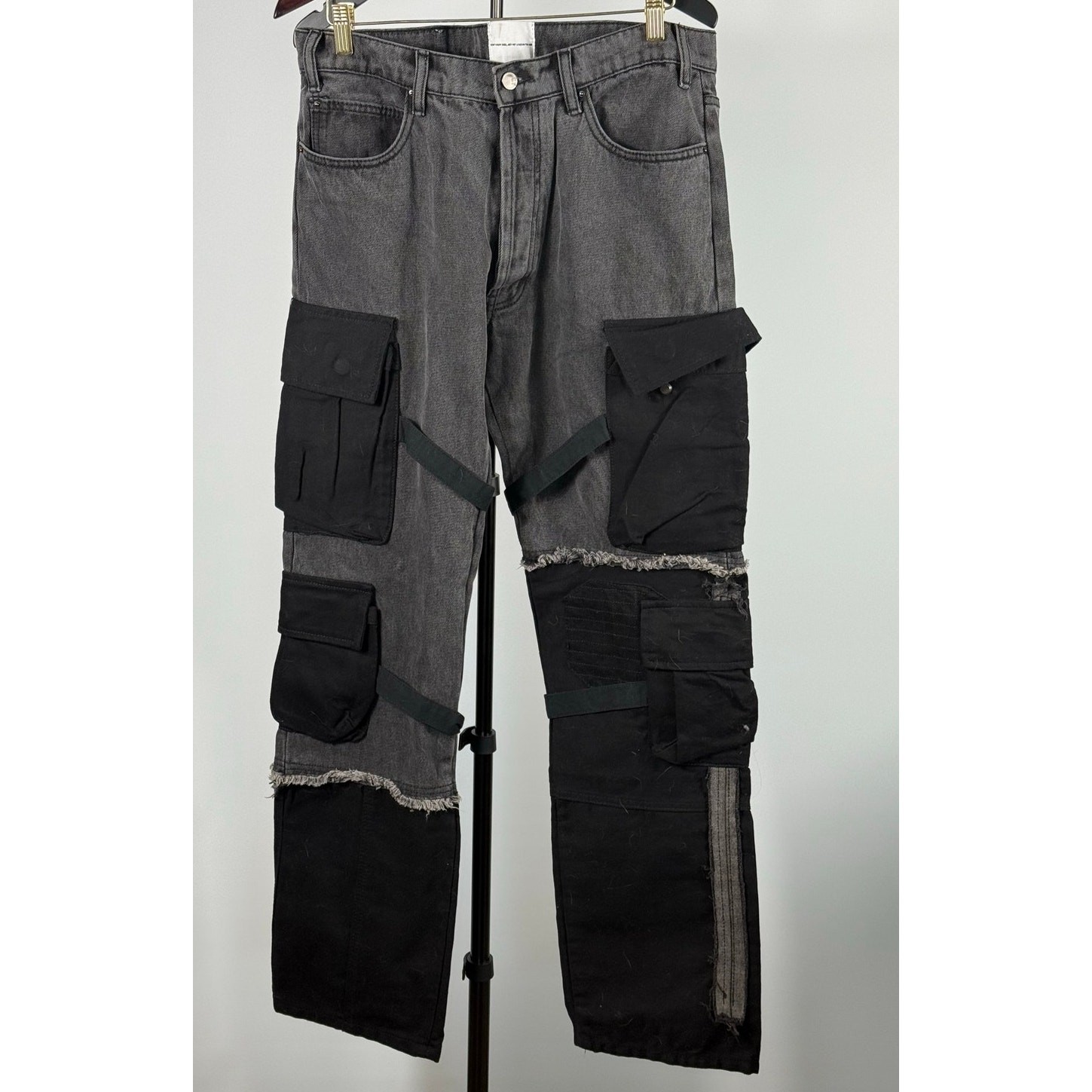 Kody Phillips MNML LA Utility Cargo Jeans Men’s Size 34 Deconstructed Gray Black