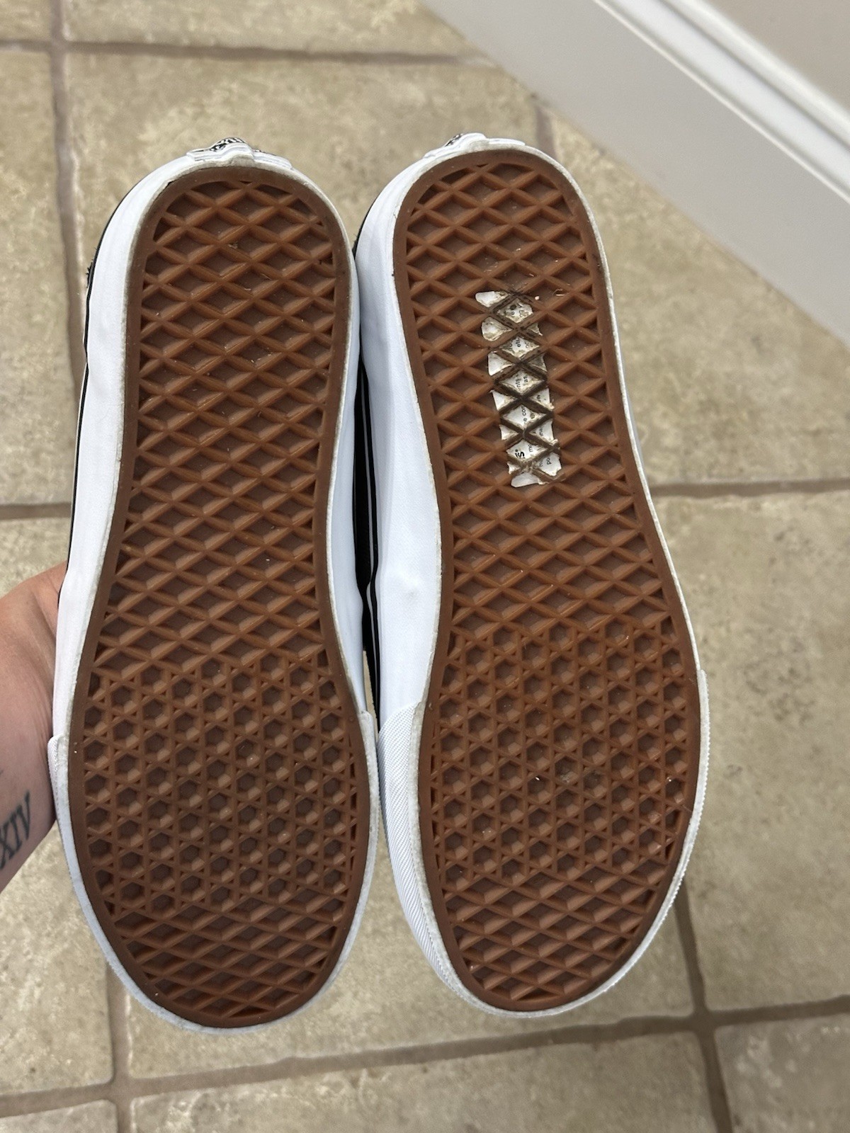 VANS Asher Deluxe Men’s Slip-On Suede Comfort Cushioned Shoes Size 9 Brown