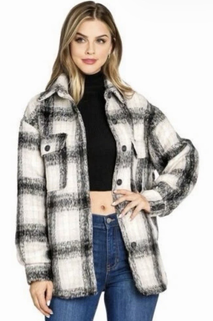 Ambiance Outerwear Button Down Black Cream Plaid Womens Jacket Shacket Small