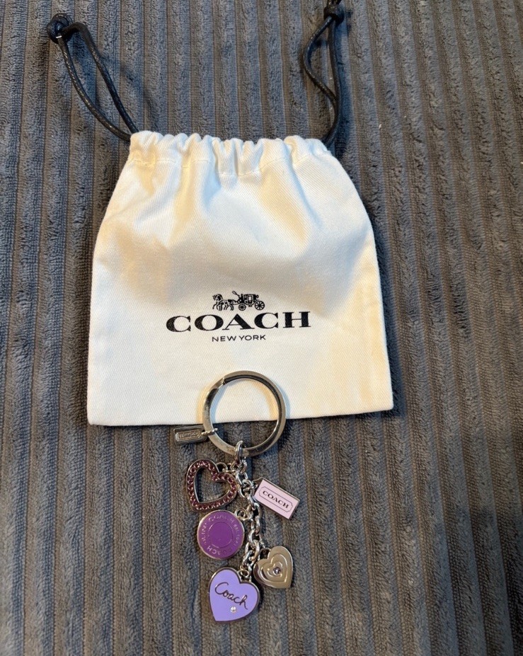 COACH RARE VINTAGE Heart Charm Keychain Purple SilverBag Charm Key Ring Logo