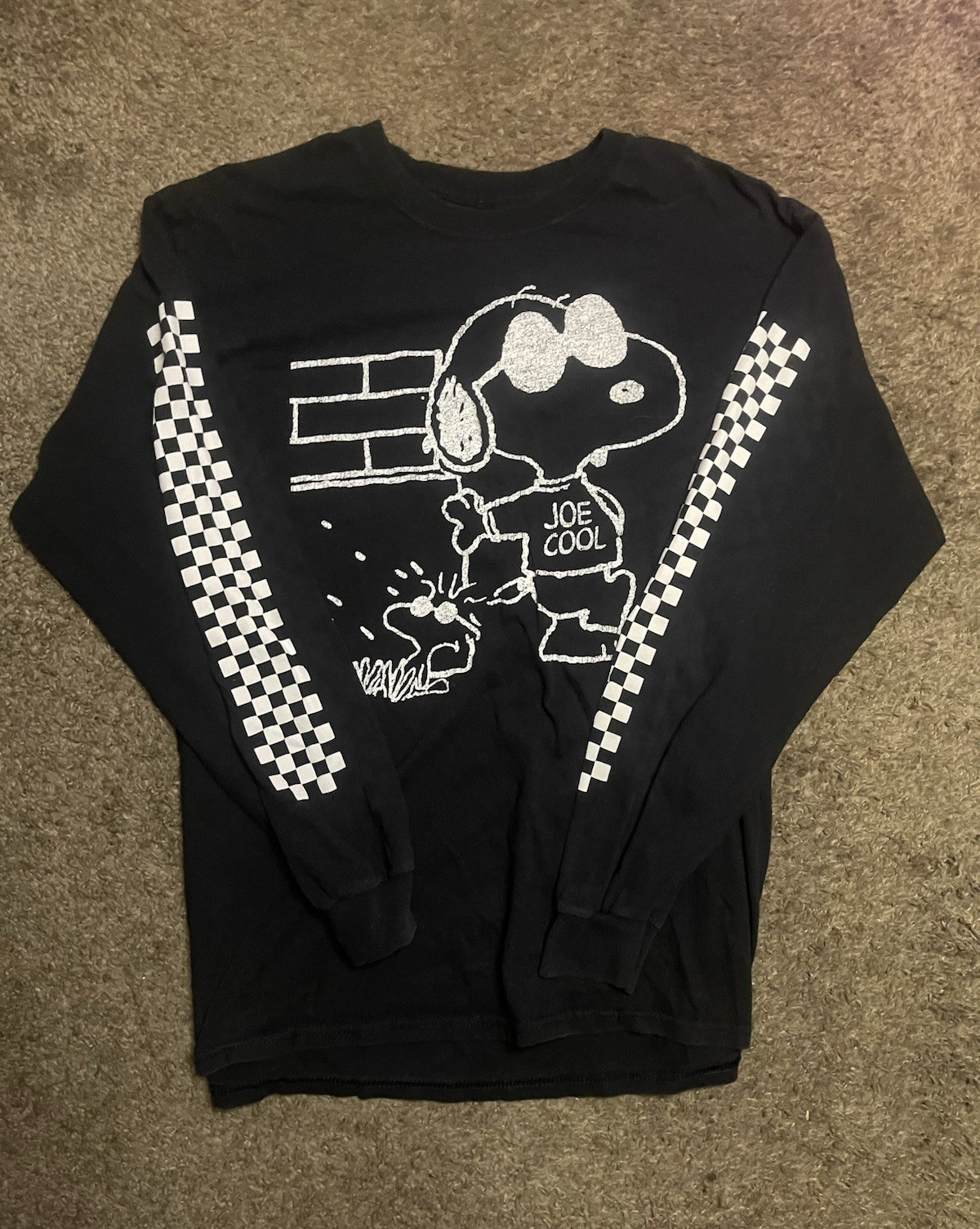 Men’s Black Peanuts Snoopy Woodstock Joe Cool Graphic Crew Neck Long Sleeve Tee