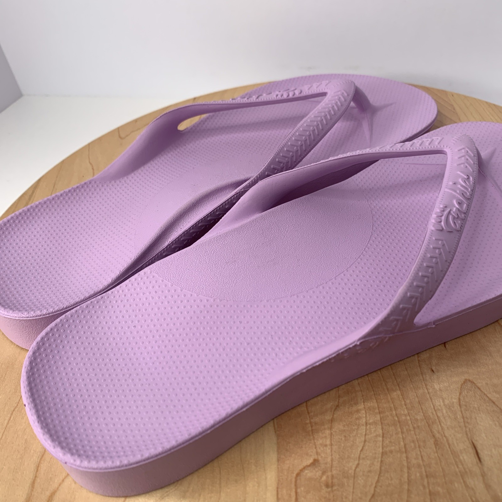 Archie’s Comfort Flip Flops Lilac New Women’s Size 8 Arch Support
