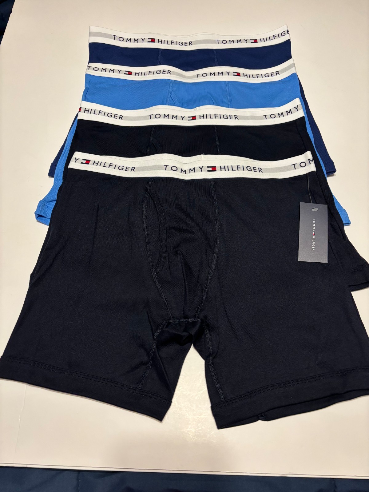Tommy Hilfiger Mens Underwear Large briefs ***NEW W/TAGS*** 4 pack blue shades