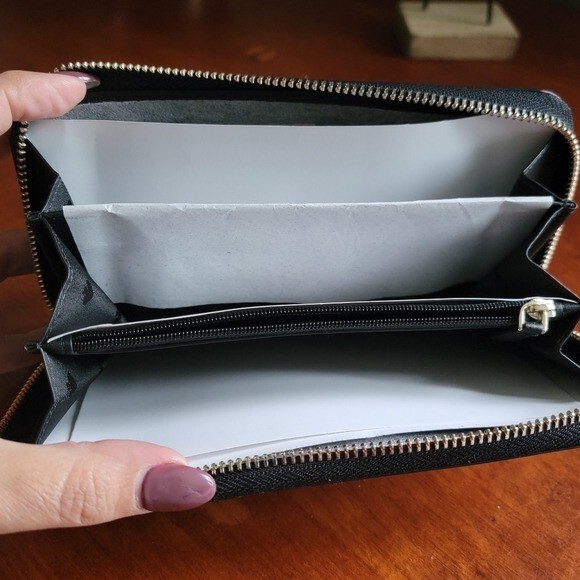 Kate Spade Staci WLR00120 Zip Around Continental Wallet Black Tan NWT