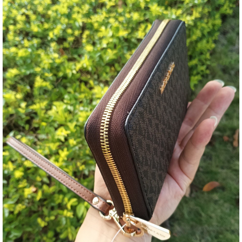 Michael Kors Travel Large Flat MF Phone Case Wristlet Women Wallet Brown