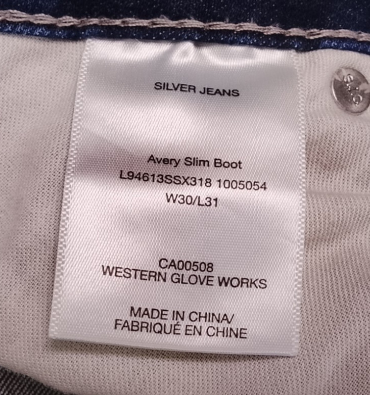 Silver Jeans Avery Bootcut Women’s Mid Rise Denim jeans Cotton Blend Size 32