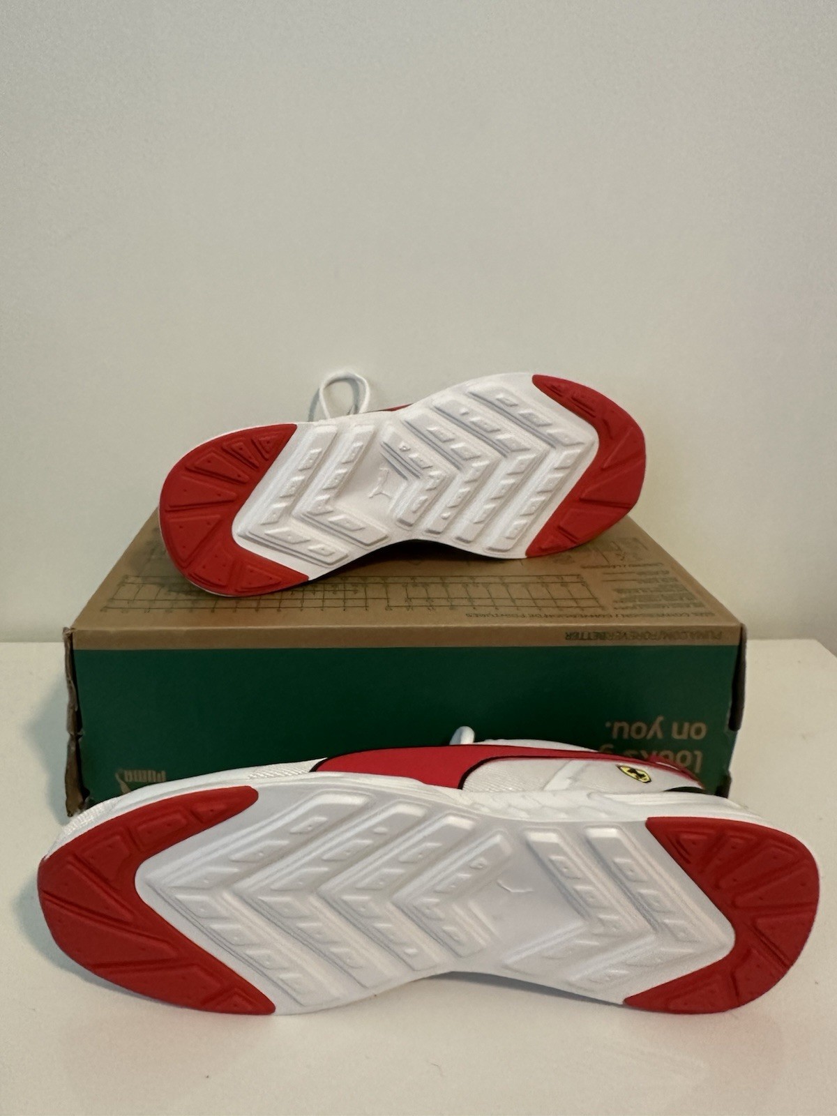 Size 13 Puma Scuderia Ferrari x Puma Tiburion White Rosso Corsa 307515 07