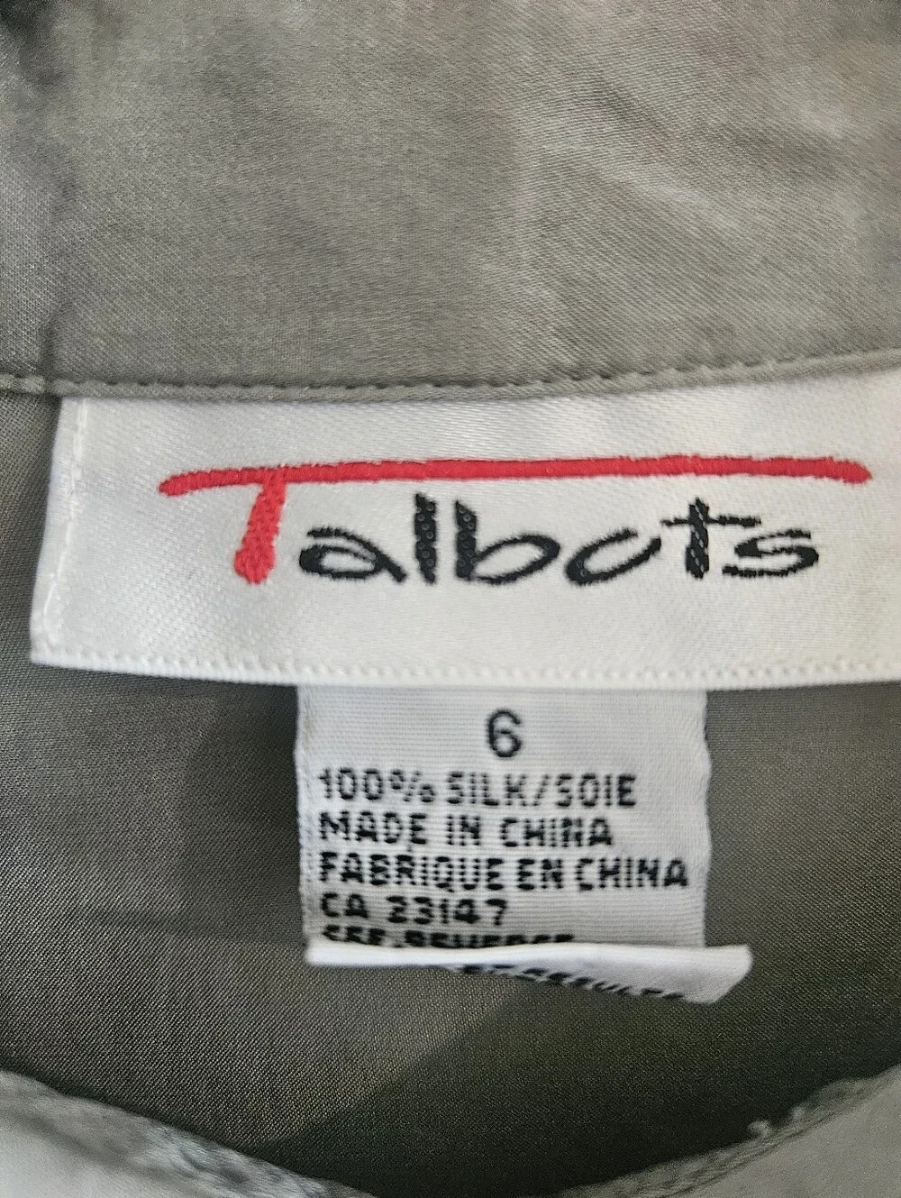 Talbots 100% Silk Blouse Button Down Shirt, Light Sage Green, Size 6