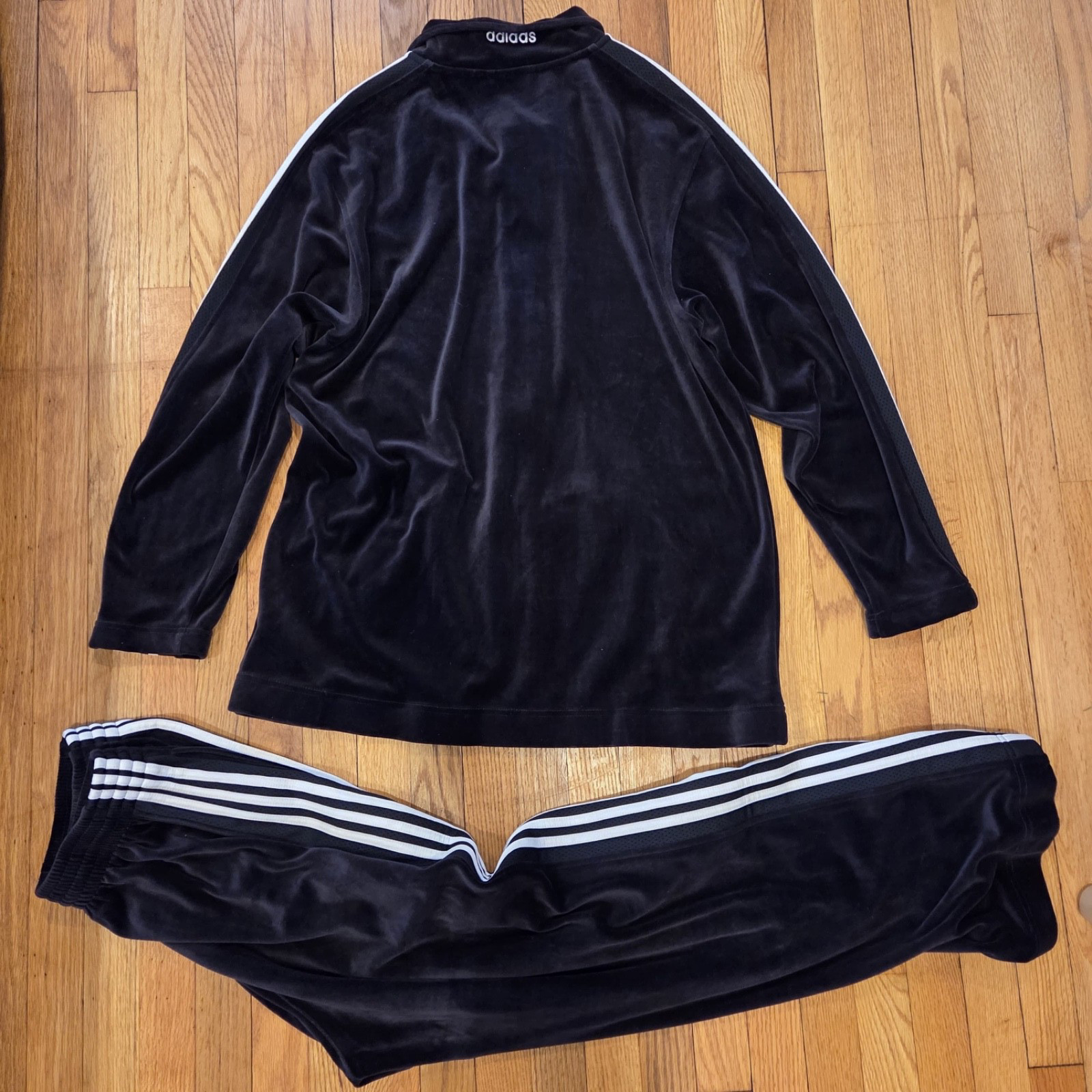 Vintage Men Adidas Black & White Velour Sweatsuit Tracksuit Velvelt NWT S M L