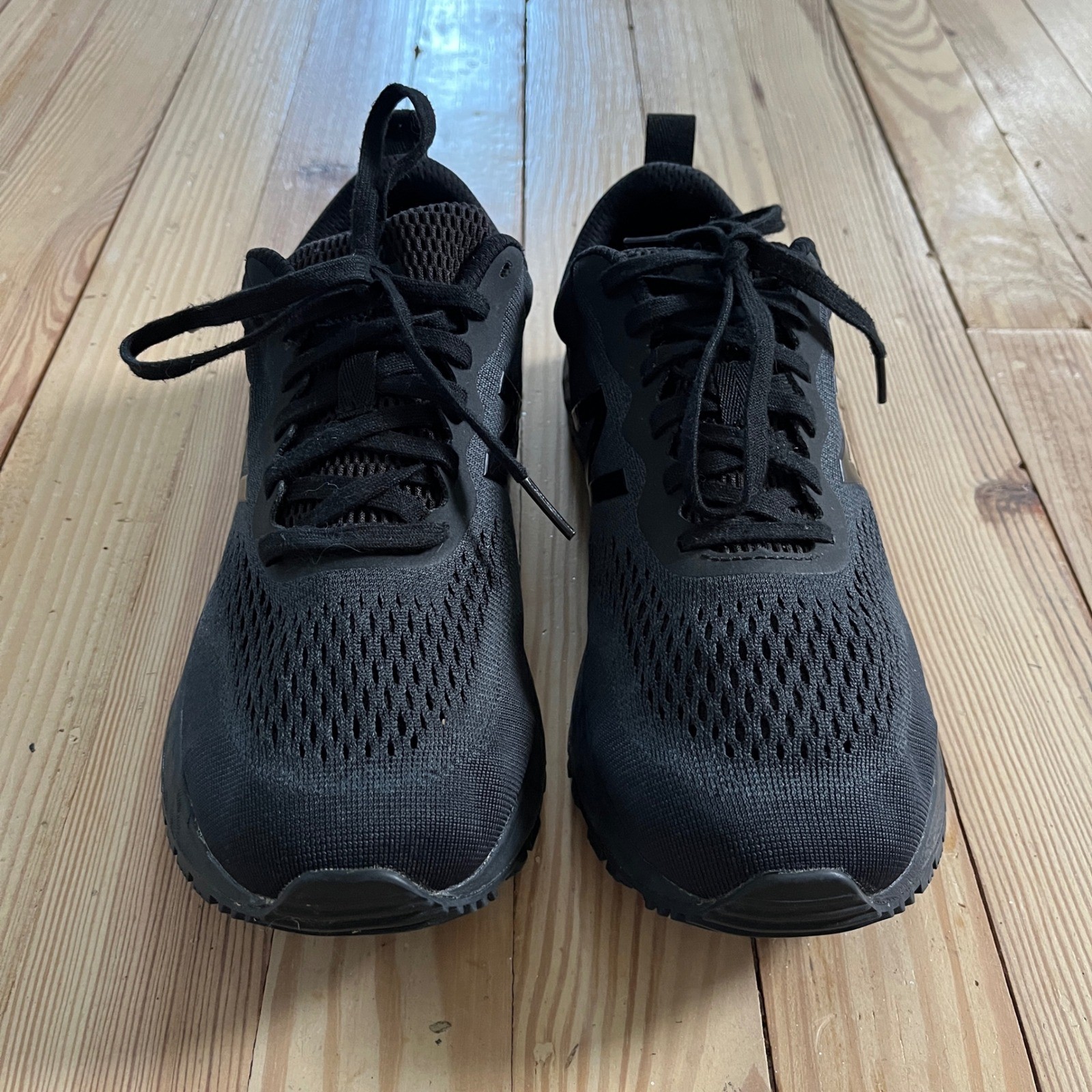New Balance Arishi Fresh Foam Shoes For Crews Black Slip Resistant Work nonslip