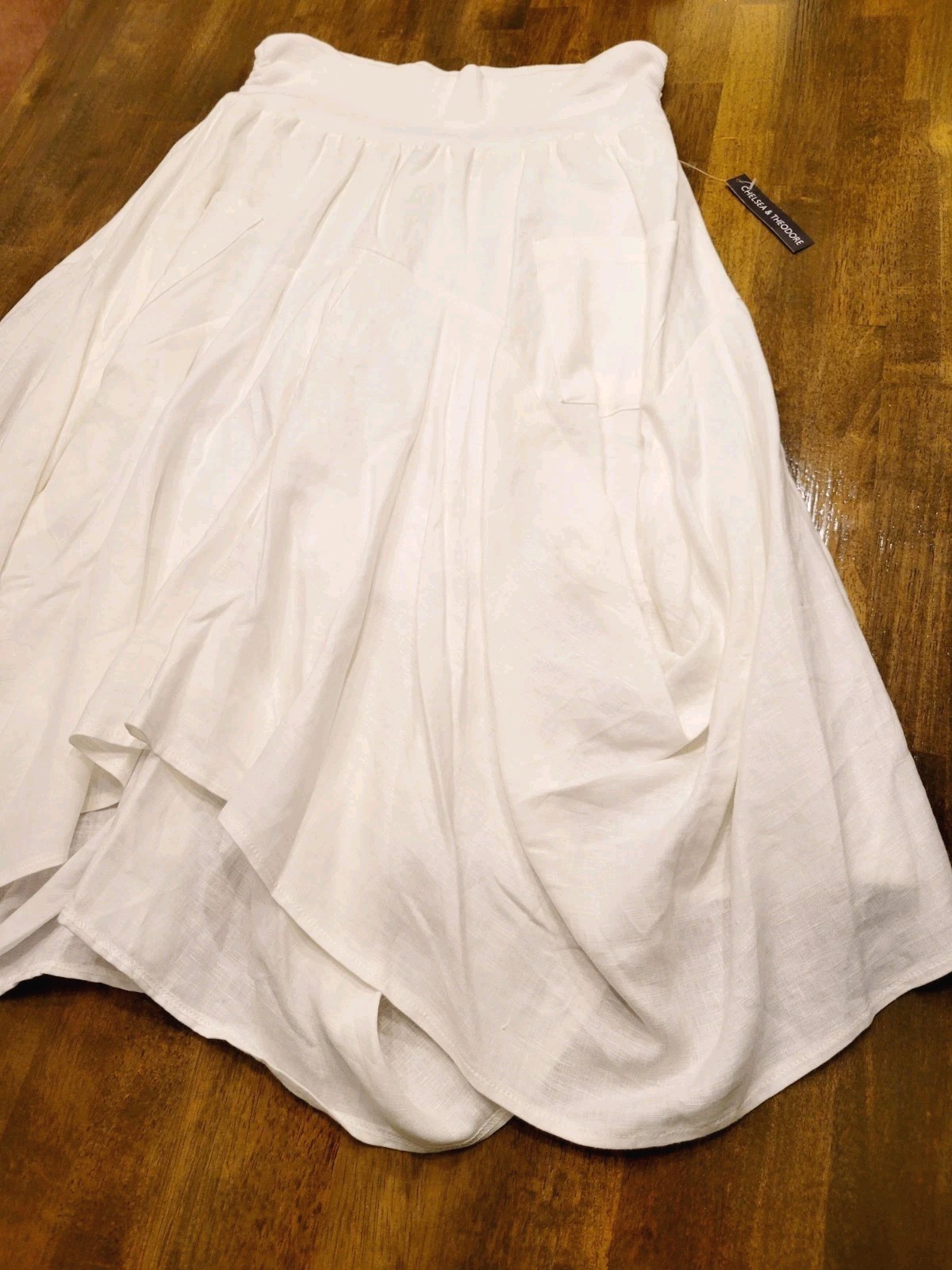 NEW Chelsea And Theodore White Linen Asymmetrical Bubble Skirt Size L Boho