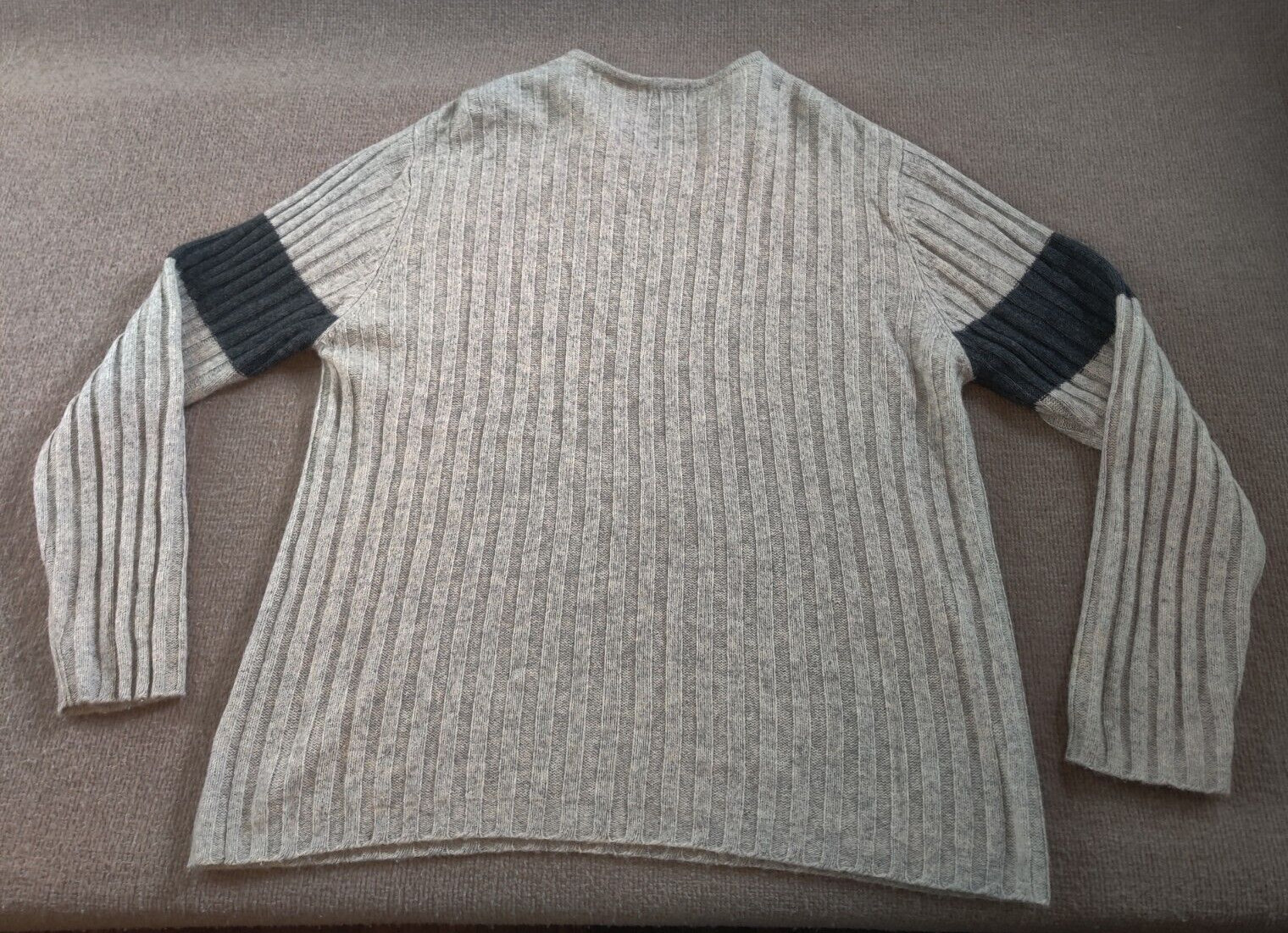 CRB Khakis Mens Medium Lambswool Acrylic Blend Pullover Sweater Gray V Neck