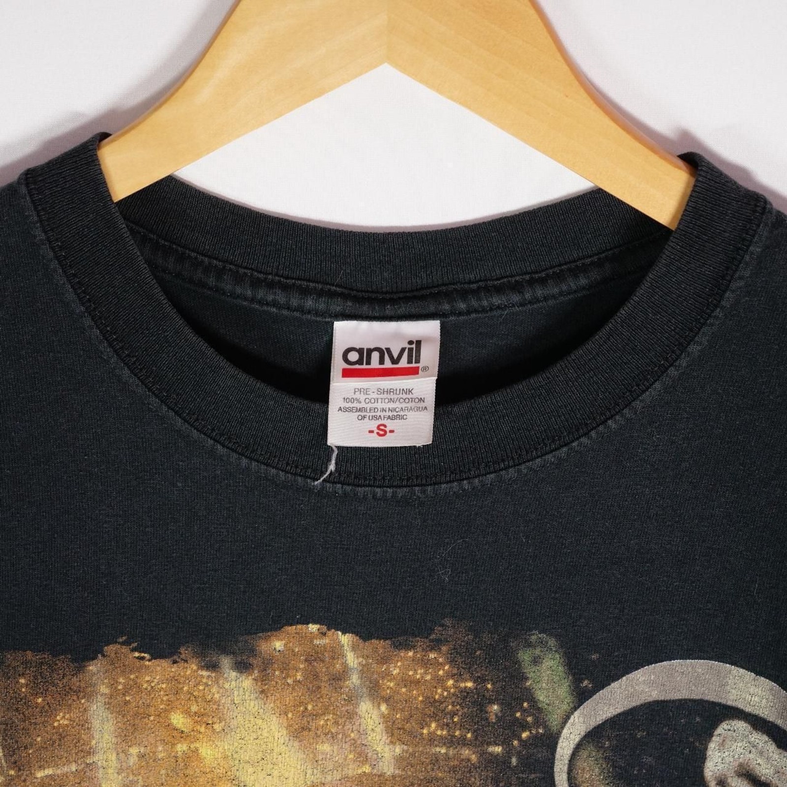 Anvil Men’s Black T-shirt