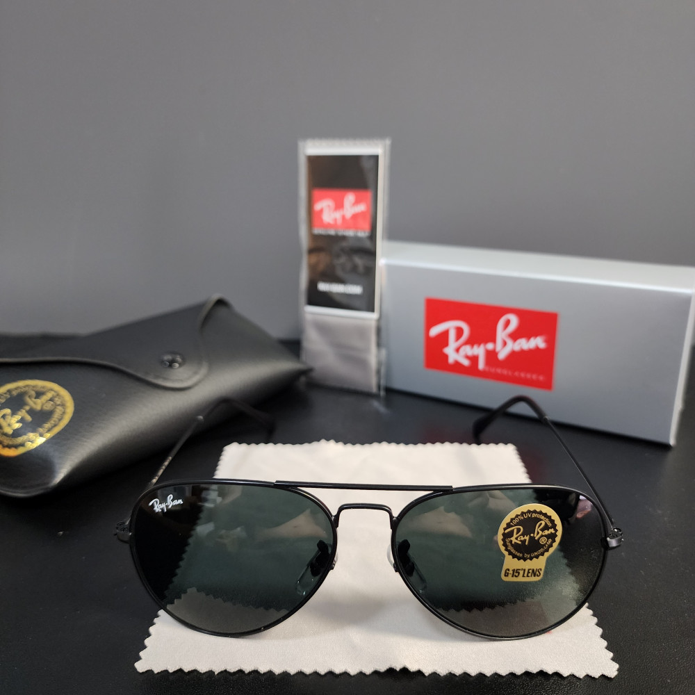 Ray-Ban RB3025 Aviator Pilot Sunglasses Black Frame Glass Gray Lens 58-14 mm