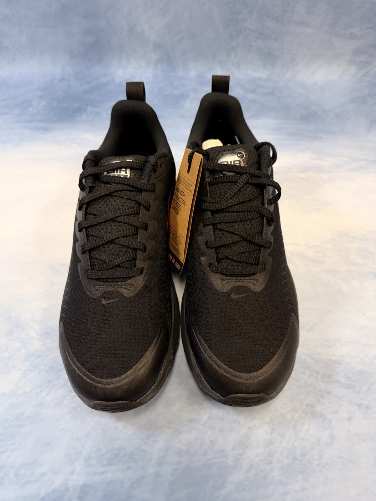 Nike Air Max Nuaxis Sneakers Shoes Black/Red/ FD4329-010 Size 8.5 Men 10 Women