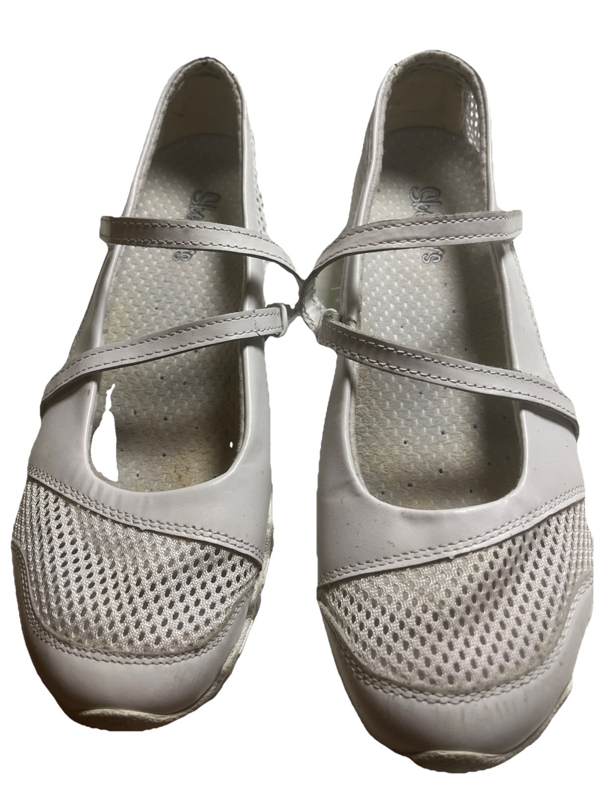 Womens Ivory Mary Jane Skechers Leather & Mesh Hook & Loop. Size 9.5