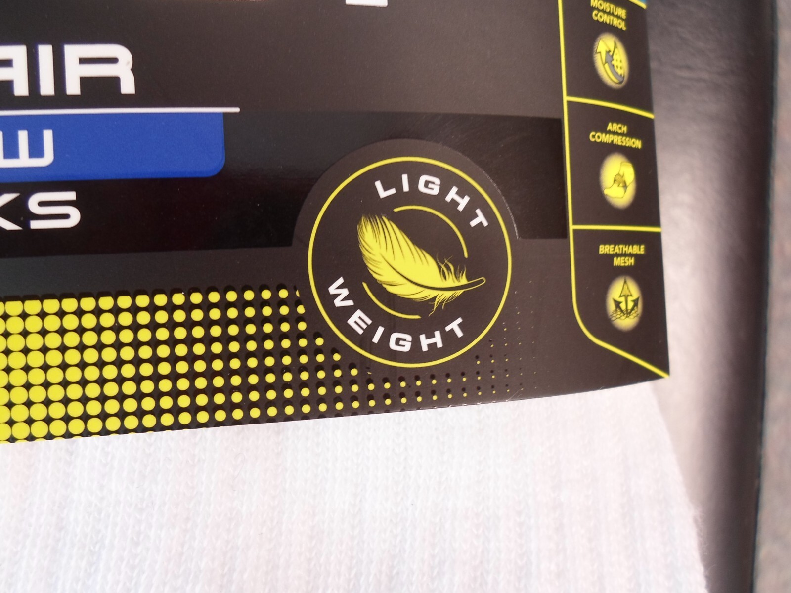 LIGHTWEIGHT STYLE AND1 White 12 Pair ProPlatinum Crew Socks w Arch Compression