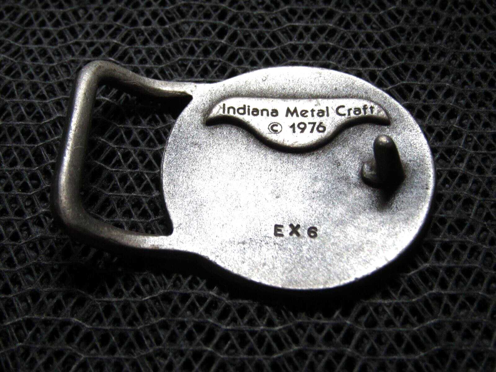 SMALL ABSTRACT OLD WORLD COMPASS DESIGN HIPPIE BELT BUCKLE! VINTAGE! RARE! IMC!