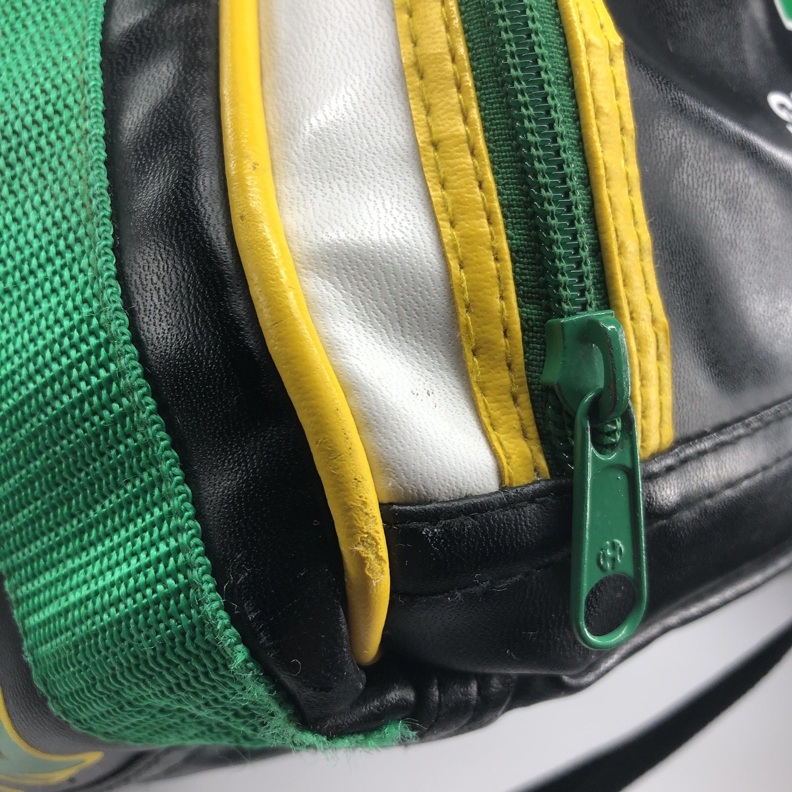 VTG 80s 90s SEATTLE SUPERSONICS Old Logo Player Issue Duffle Bag NBA Basketball