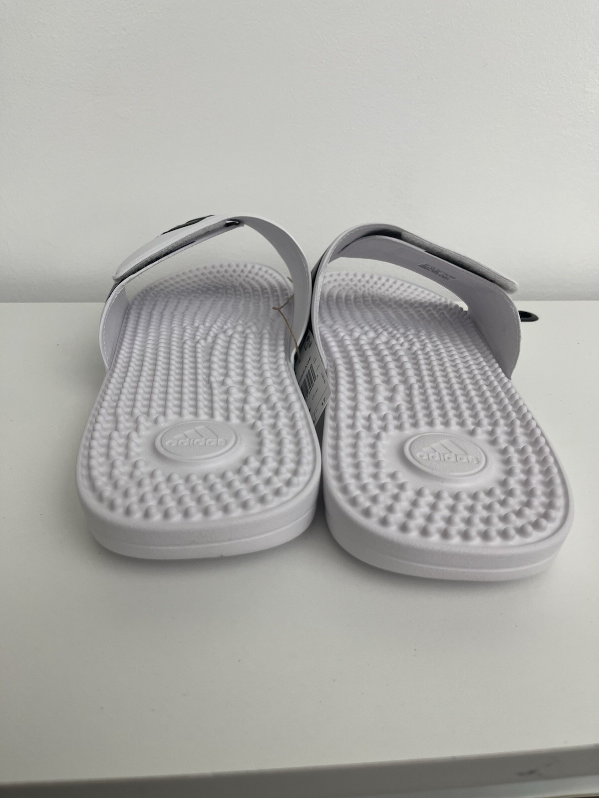 Adidas Adissage Slides Men Size 16 Hook Loop Closure White/Black
