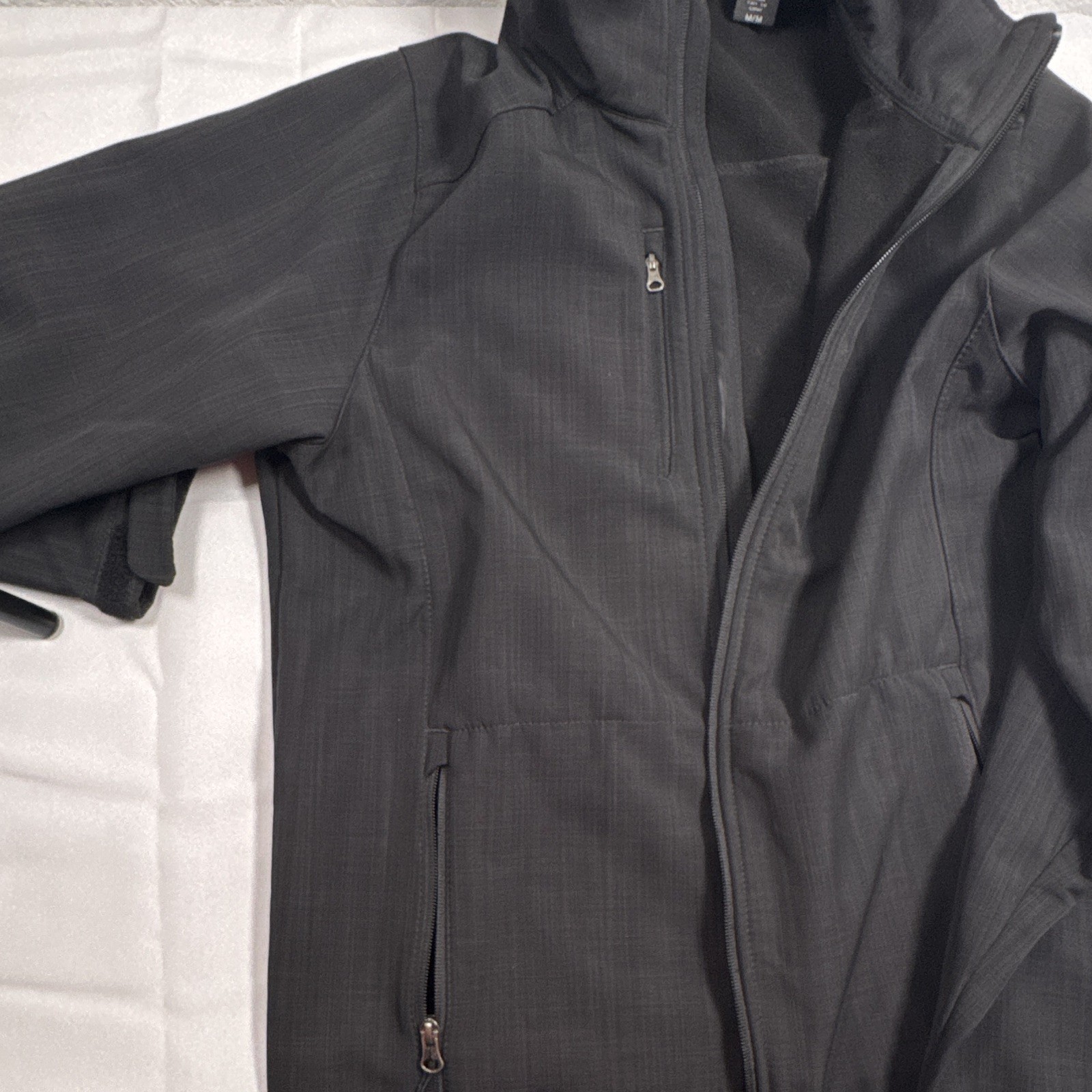 Eddie Bauer Gray Softshell Jacket Full Zip Pockets Stand-Up Collar Size M