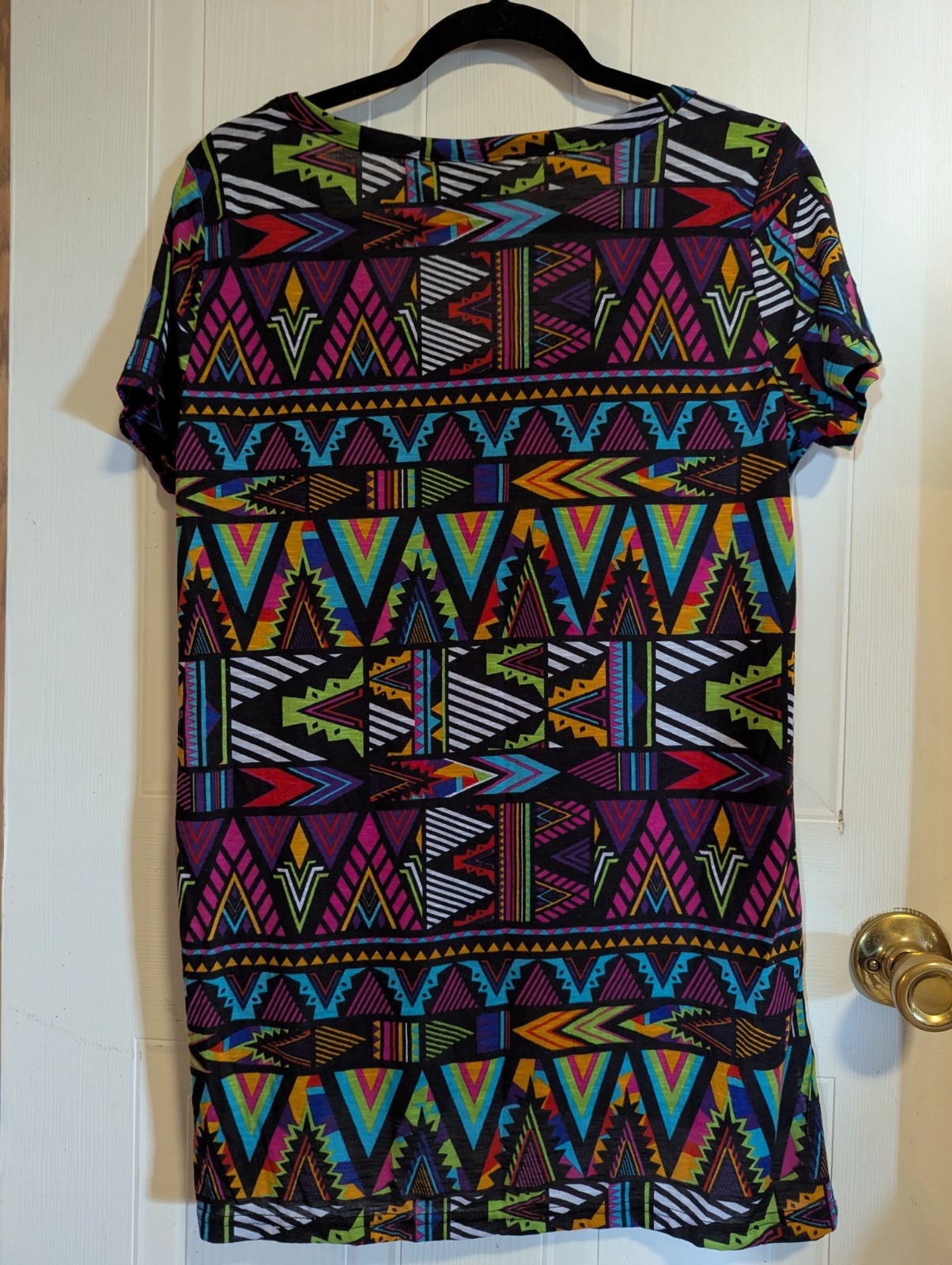 rue21 Women’s XL Geometric Multicolor Scoop Neck Short Sleeve Knit Top Polyester