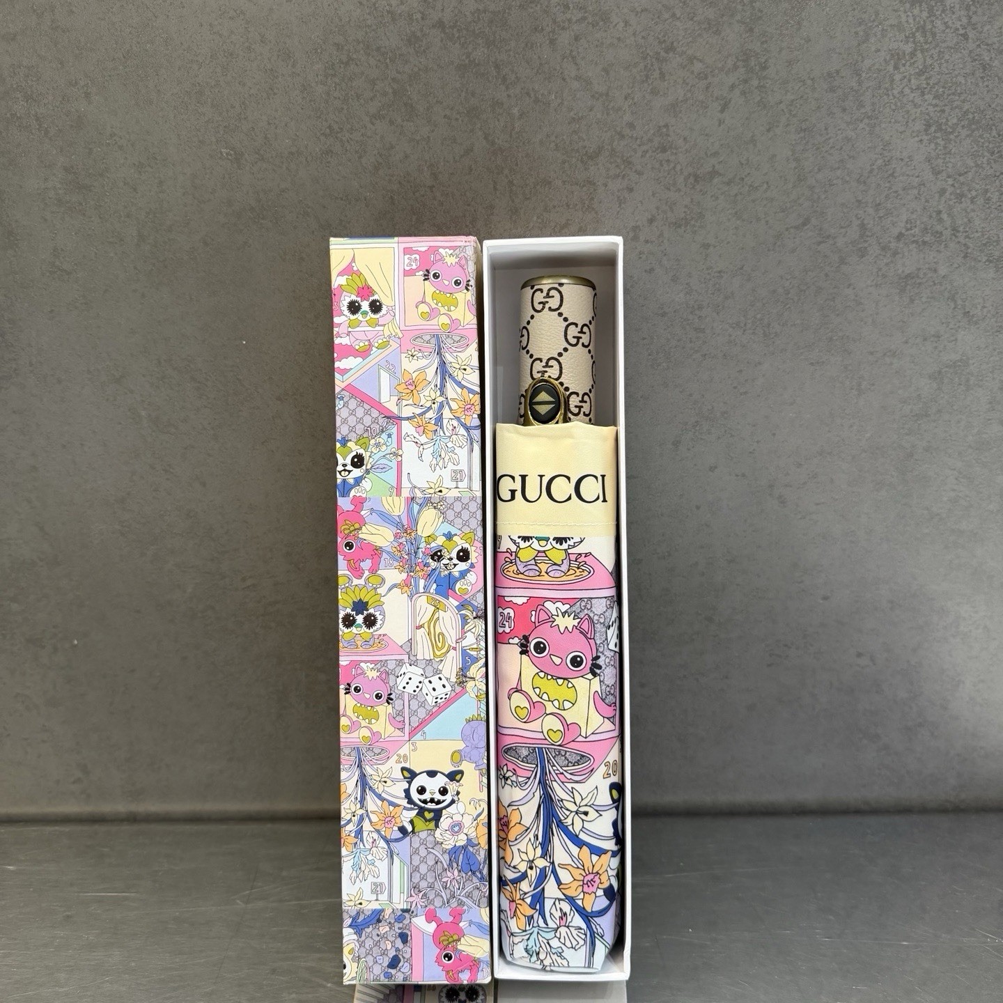 Gucci Women’s Compact/Folding Umbrella Multicolor Graphic Print Logo Handle