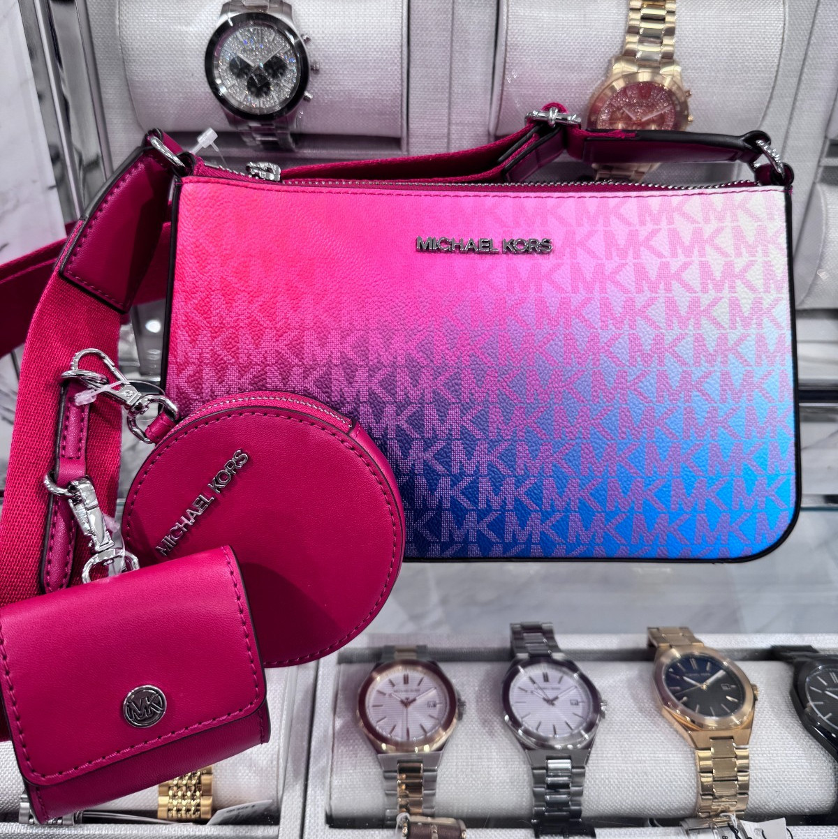 Michael Kors Jet Set Travel S Crossbody Tech 3in1 Bag Dark Raspberry color shift