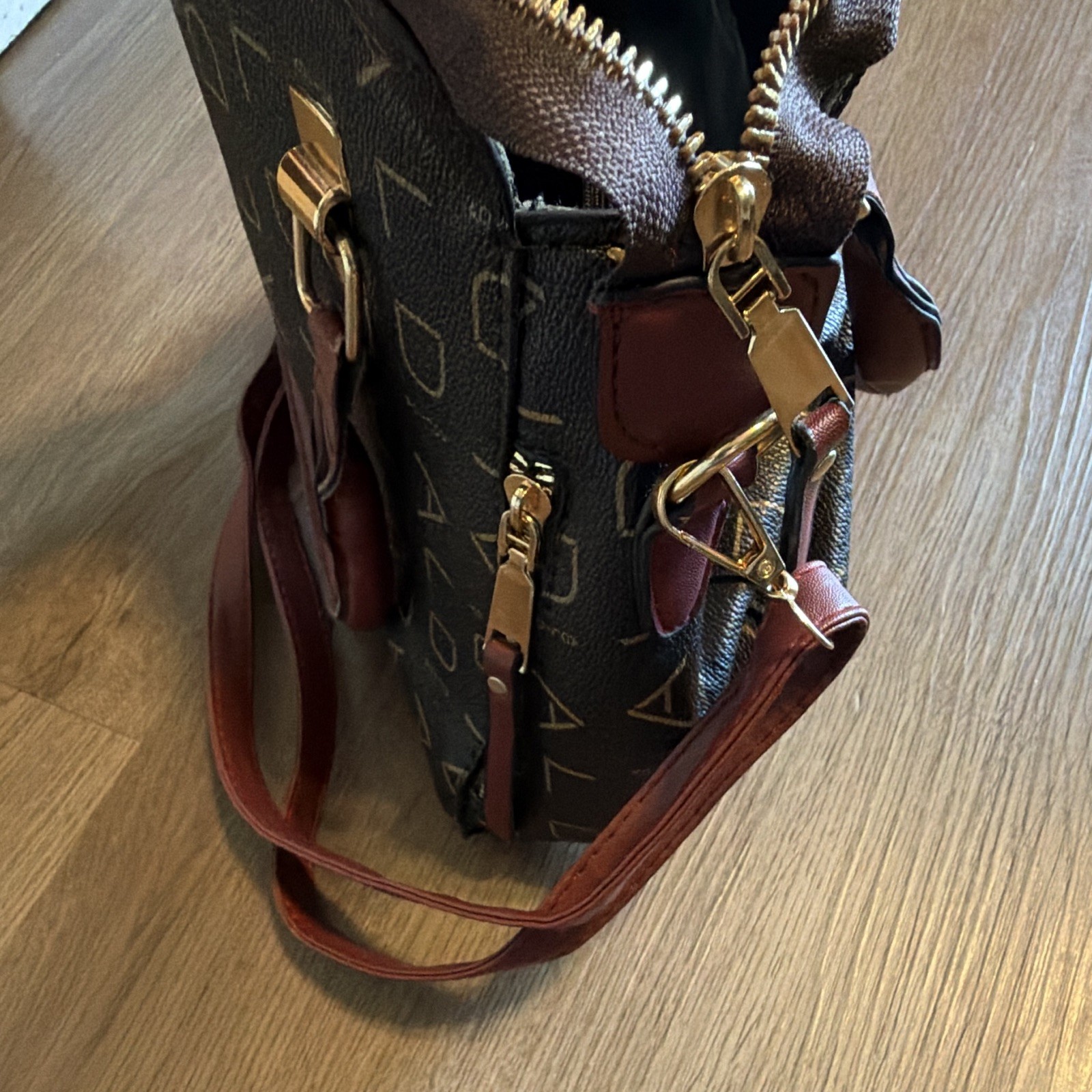 Women’s Brown Geometric Satchel Top Handle Zip Detachable Strap