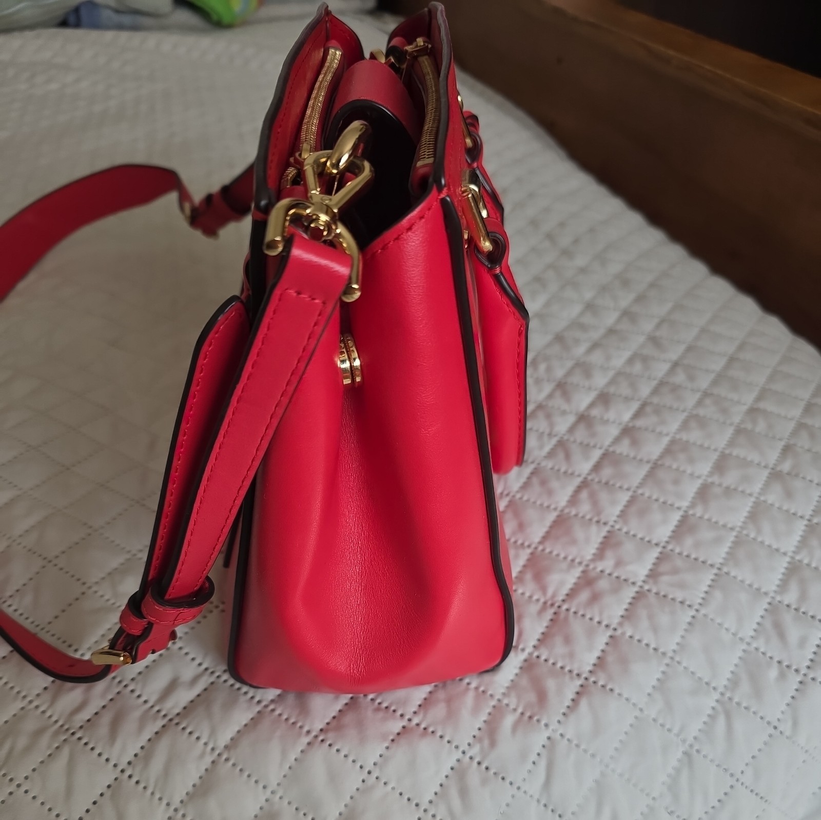 Michael Kors Benning Medium Leather Satchel Crossbody Handbag Purse