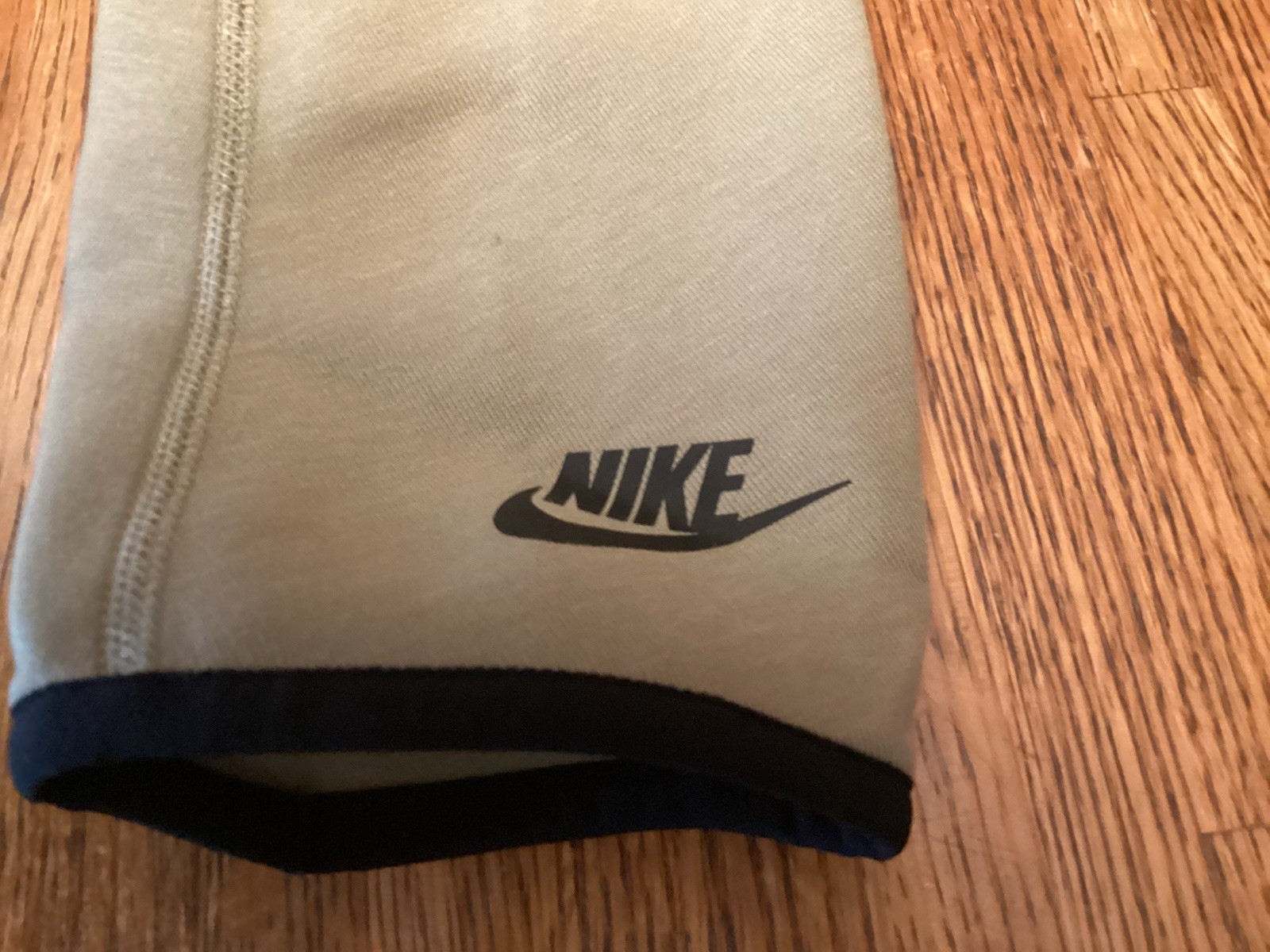 NWTs Nike Tech Fleece Bomber Full-Zip Jacket FB8008-276 Olive Black Men’s Size S