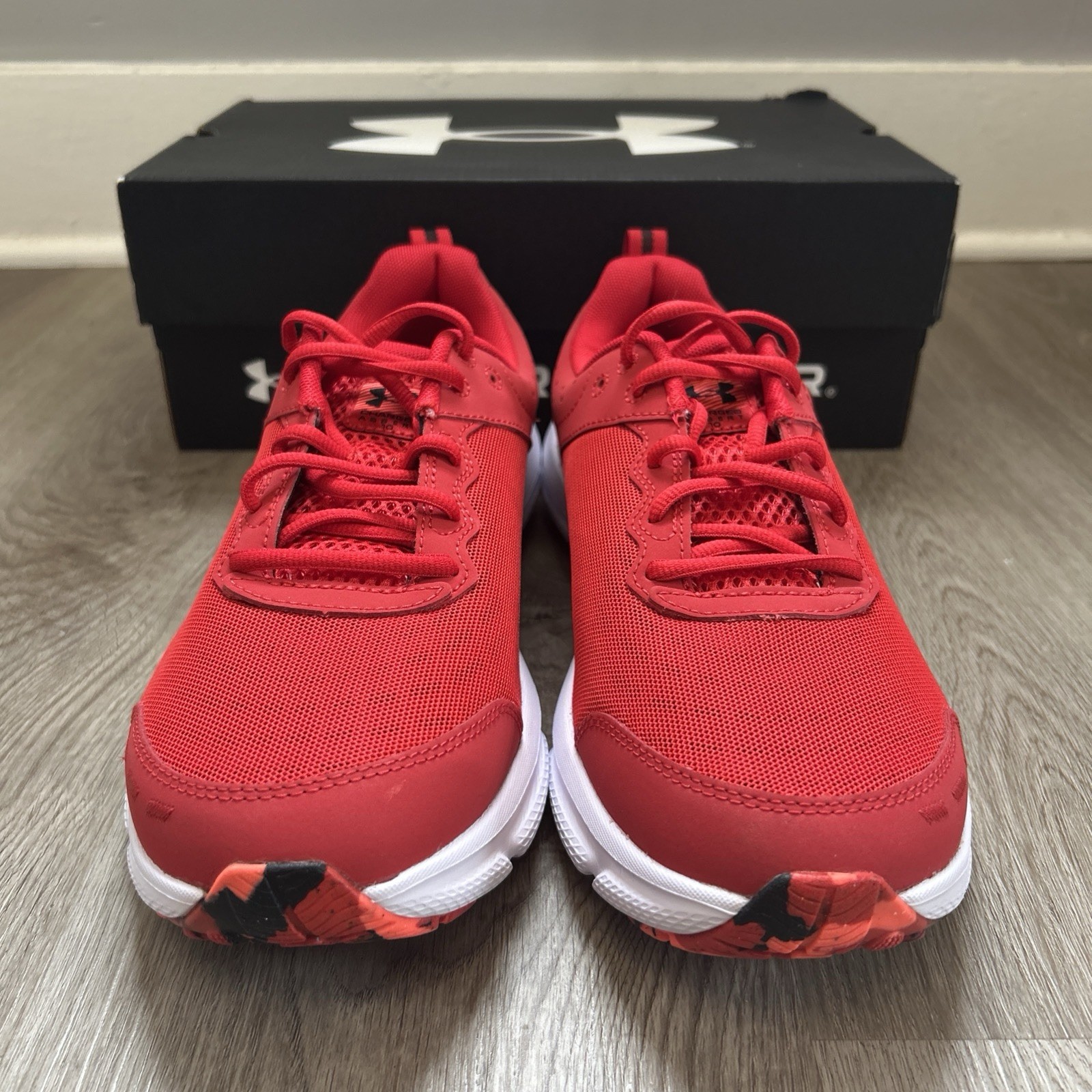 Under Armour Charged Assert 10 Mens 9 Running Shoes Red Sneakers 3026175-600