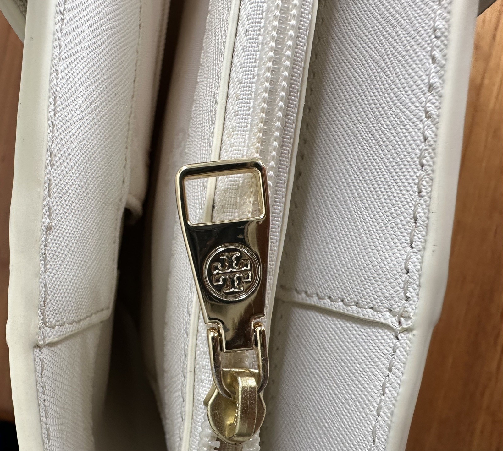 Tory Burch York Buckle Tote – Small, Cream. Saffiano Leather with Gold Hardware