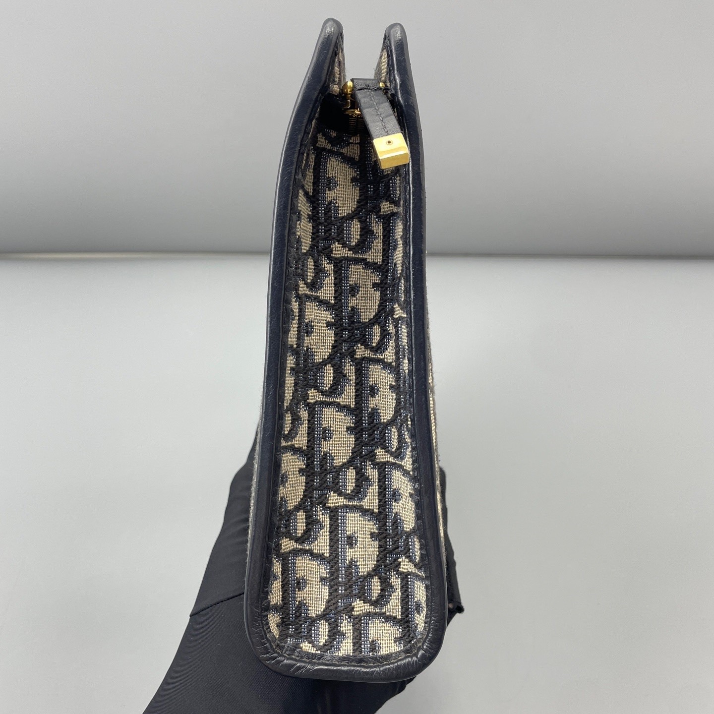 Dior Pre-Owned Authentic Luxury Handbag Monogram 26*20*6cm