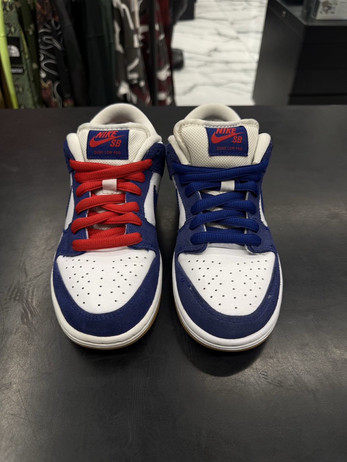 Size 4M/5.5W – Nike SB Dunk Low Los Angeles Dodgers DO9395-400 Pre-Owned