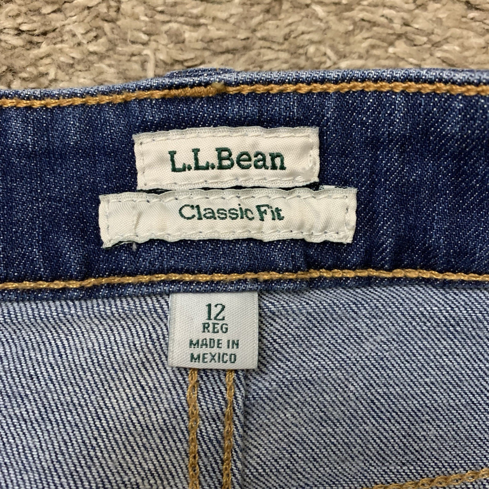 LL Bean Jeans Womens 12 Reg Dark Wash Classic Fit Boot Cut Leg High Rise Stretch
