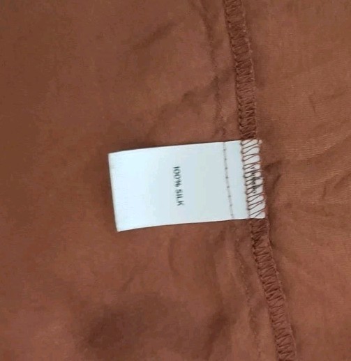 Trouvé 100% Silk Blouse Women’s Large Brown Satin Button Front Long Sleeve Top L