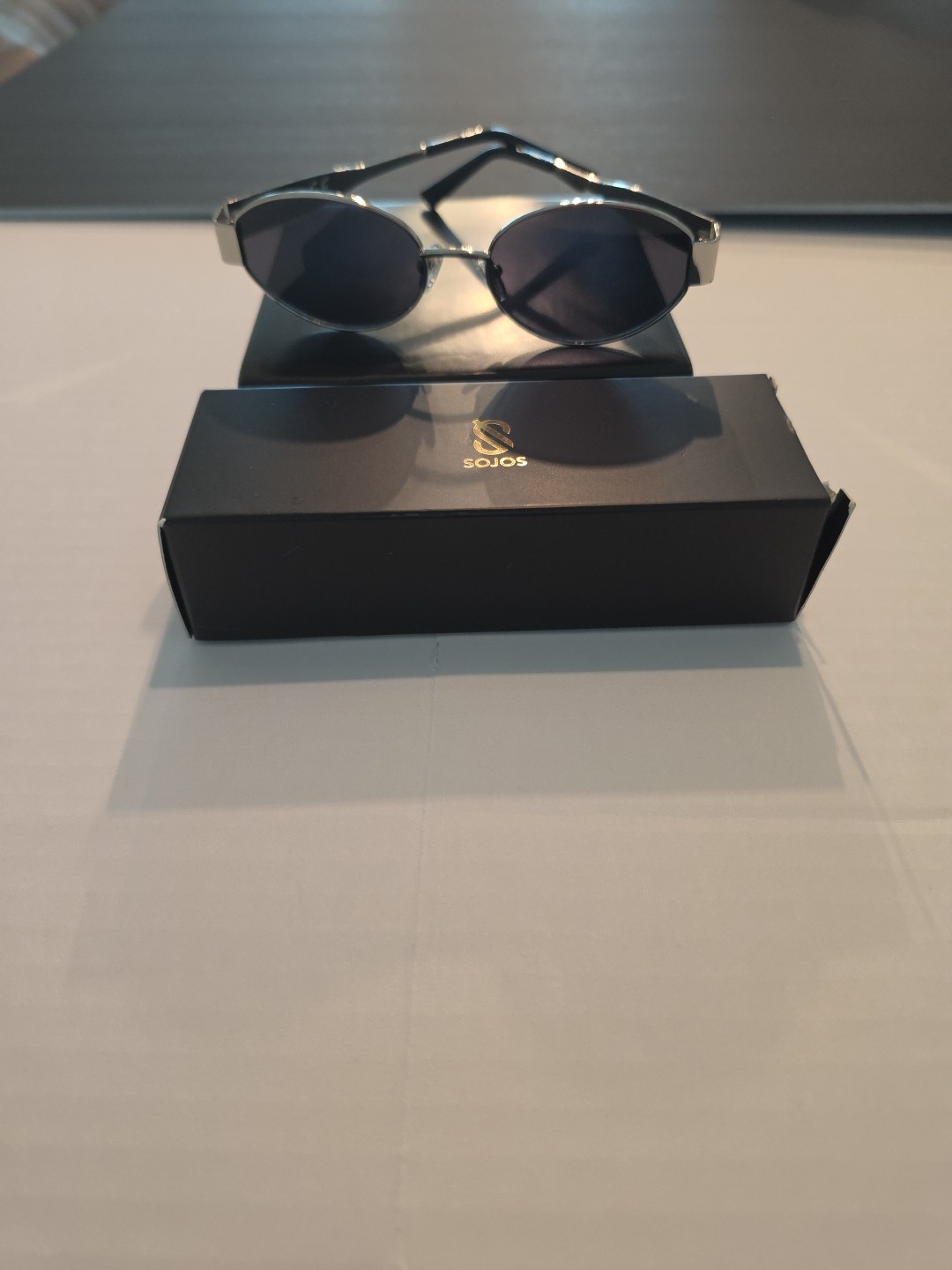 sojos sunglasses Retro Style Oval/ Grey Lens Elevate your Style.