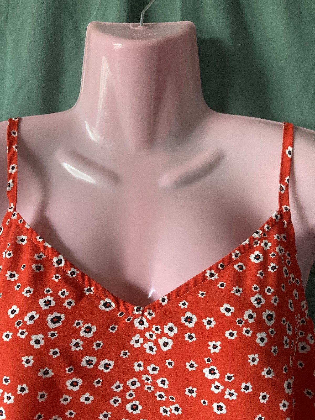 Ladies Set 2 Cami Tops Silky Black Pink Rose / Red White Floral Size 10 BNWOT
