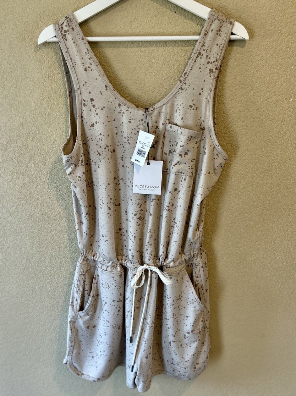 Recreation by Thread & Supply Romper Oat Milk Splatter Cinch Waist Pockets Sz. S