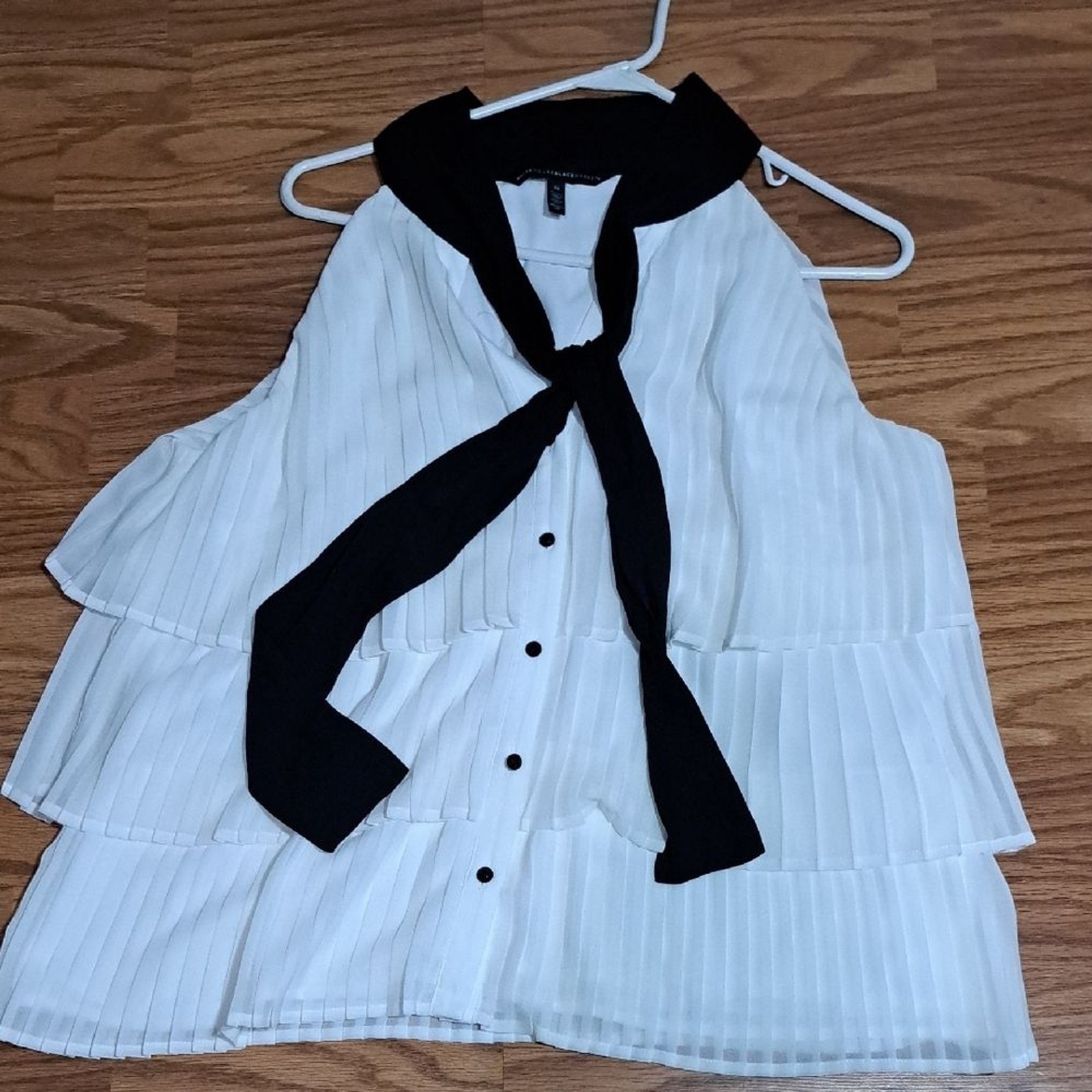 Black and White Sleeveless Blouse