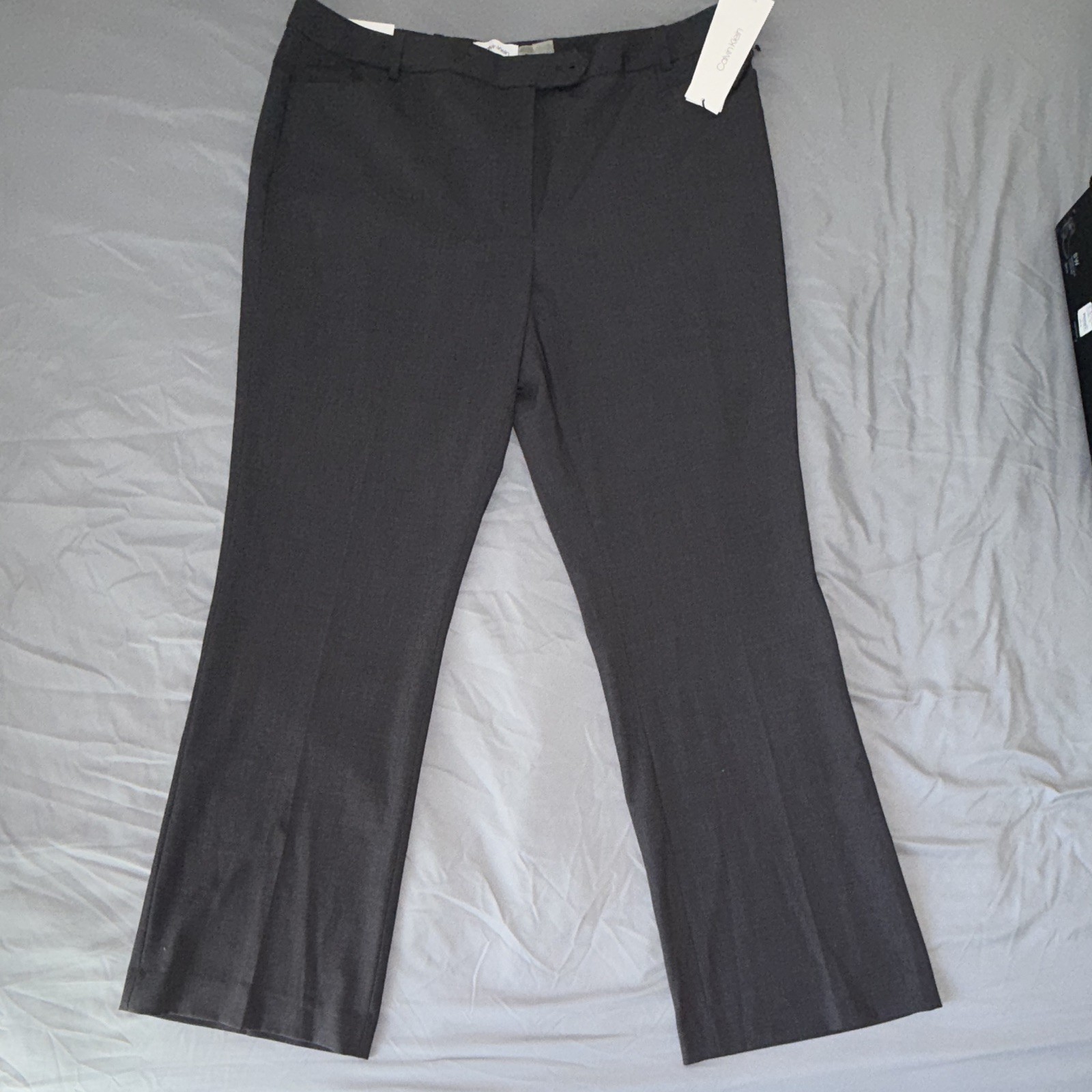 Calvin Klein Modern Fit Gray Twill Dress Pants Straight Leg 32″ Inseam