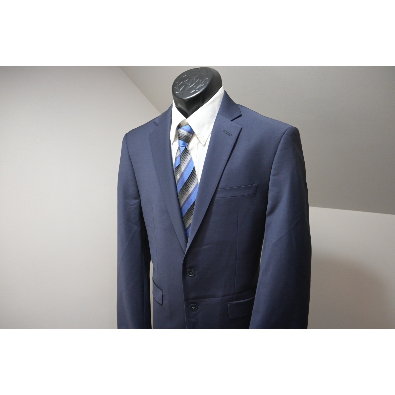 Calvin Klein 2-Piece Suit Men Size 40R Pants 33×30 Blue Slim Fit Stretch EUC