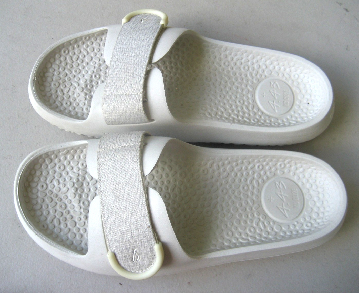 Allbirds Sugar Slider Sandals Womens 13 Mens 11 white Adjustable Strap Sugarcane