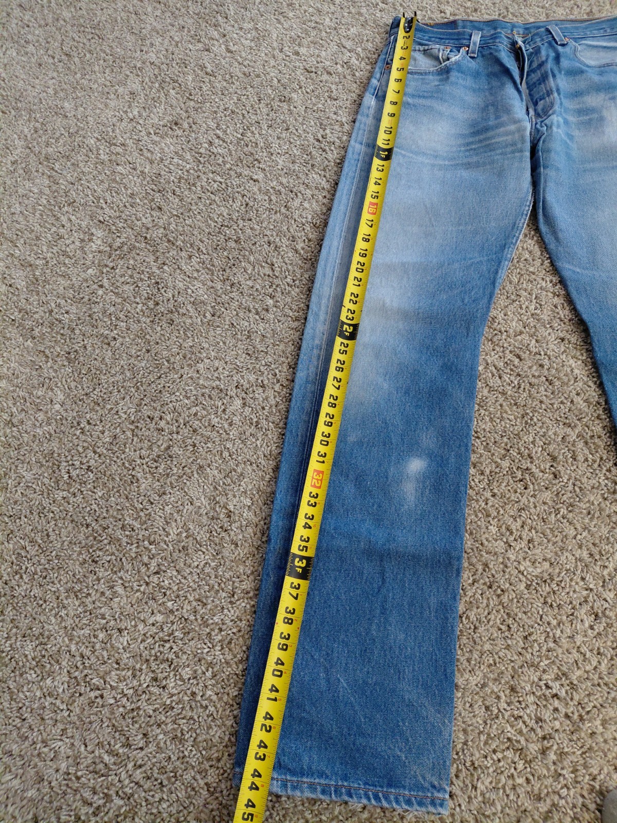 Vintage Y2k Levi’s 501XX Button Fly Jeans Made in USA Mens