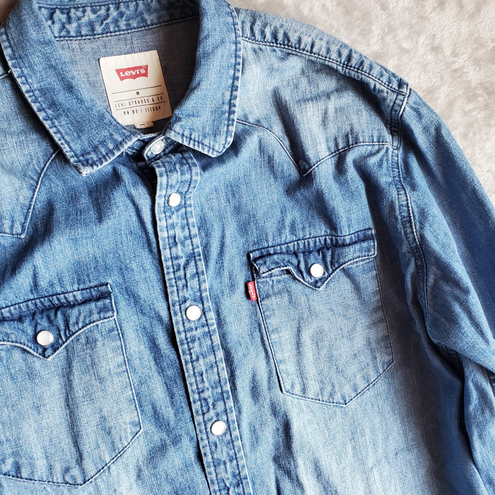 Levi’s Barstow Denim Western Shirt Pearl Snap Mens M 3LYLW2262