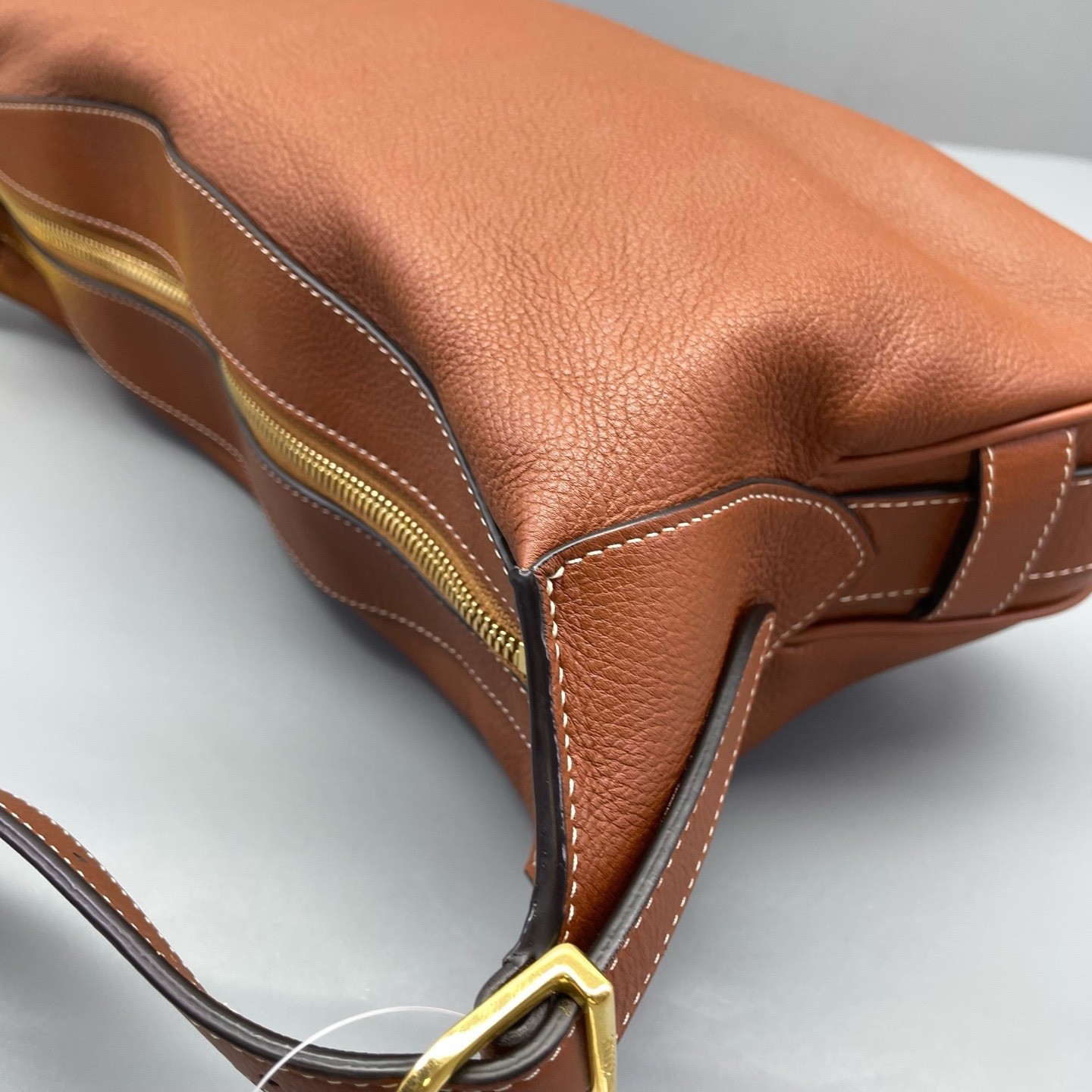 Celine Pre-Owned Authentic Underarm Bag Caramel 35*20*6cm